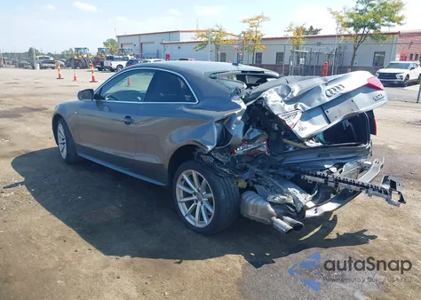 2016 Audi A5 2.0T Premium z USA, uszkodzony, nr VIN WAUD2AFR9GA031692